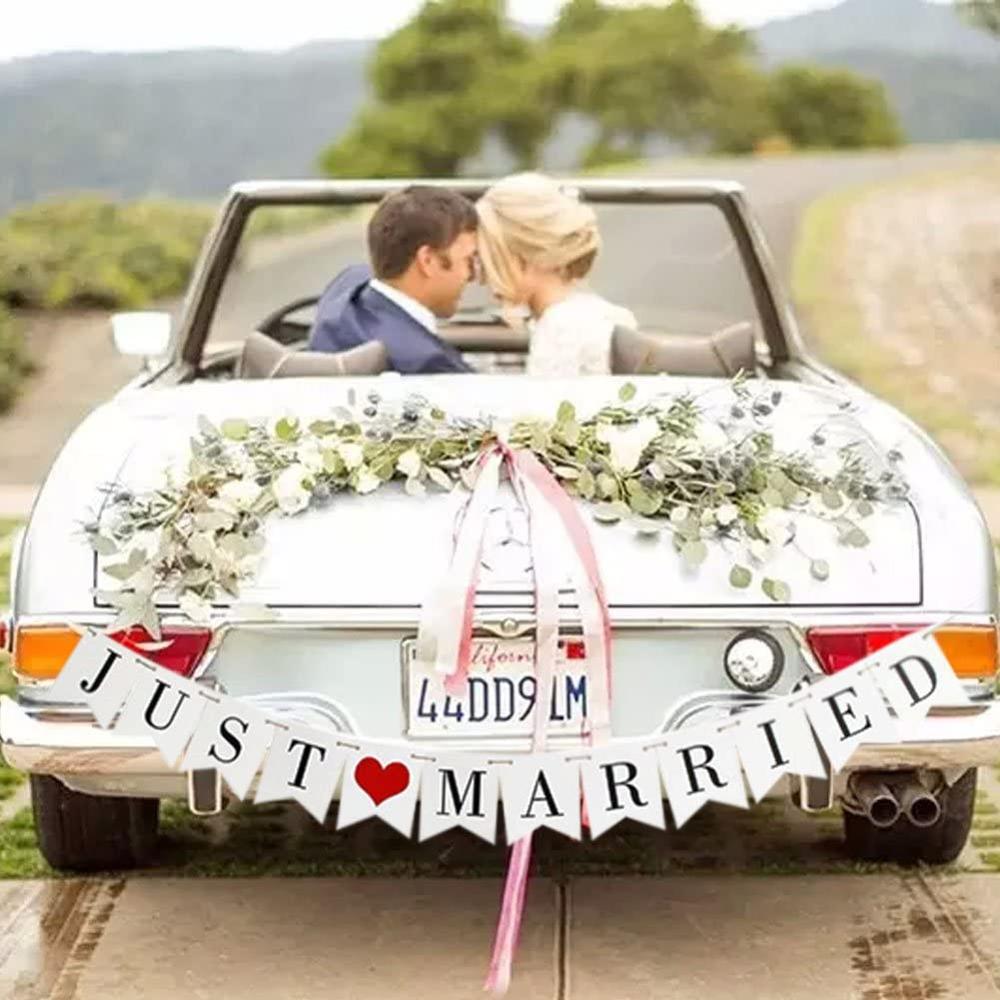 Car Accessories Banner - ブライダルシャワーや婚約の写真の撮影のためにバラクラバのような結婚式の装飾をセット